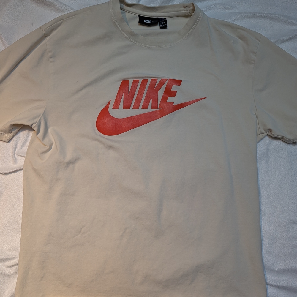 Nike Men’s Crewneck T-Shirt with Red Logo - Beige